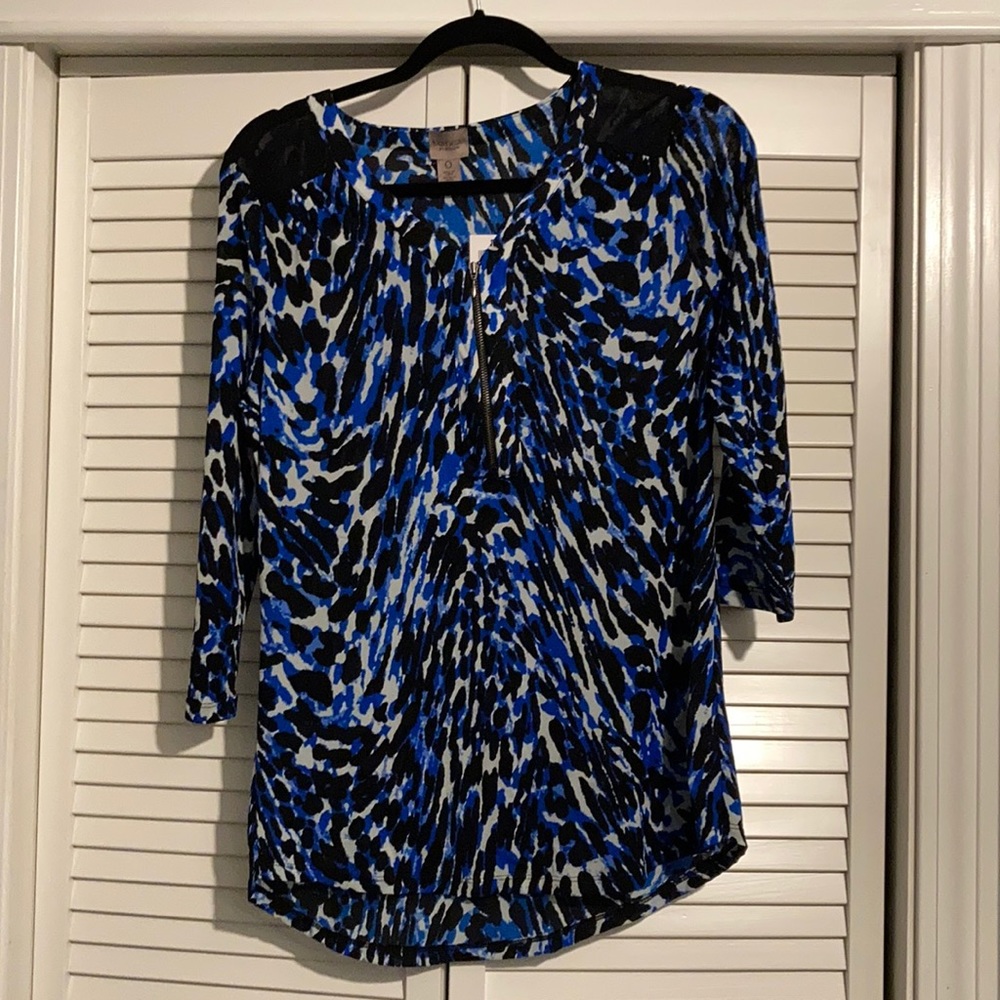 NWT Chico’s Top in Black/Blue Zebra Print